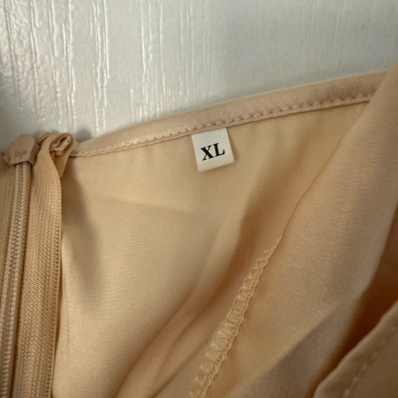 Elegant Satin Slip Dress - Picture 5 of 5